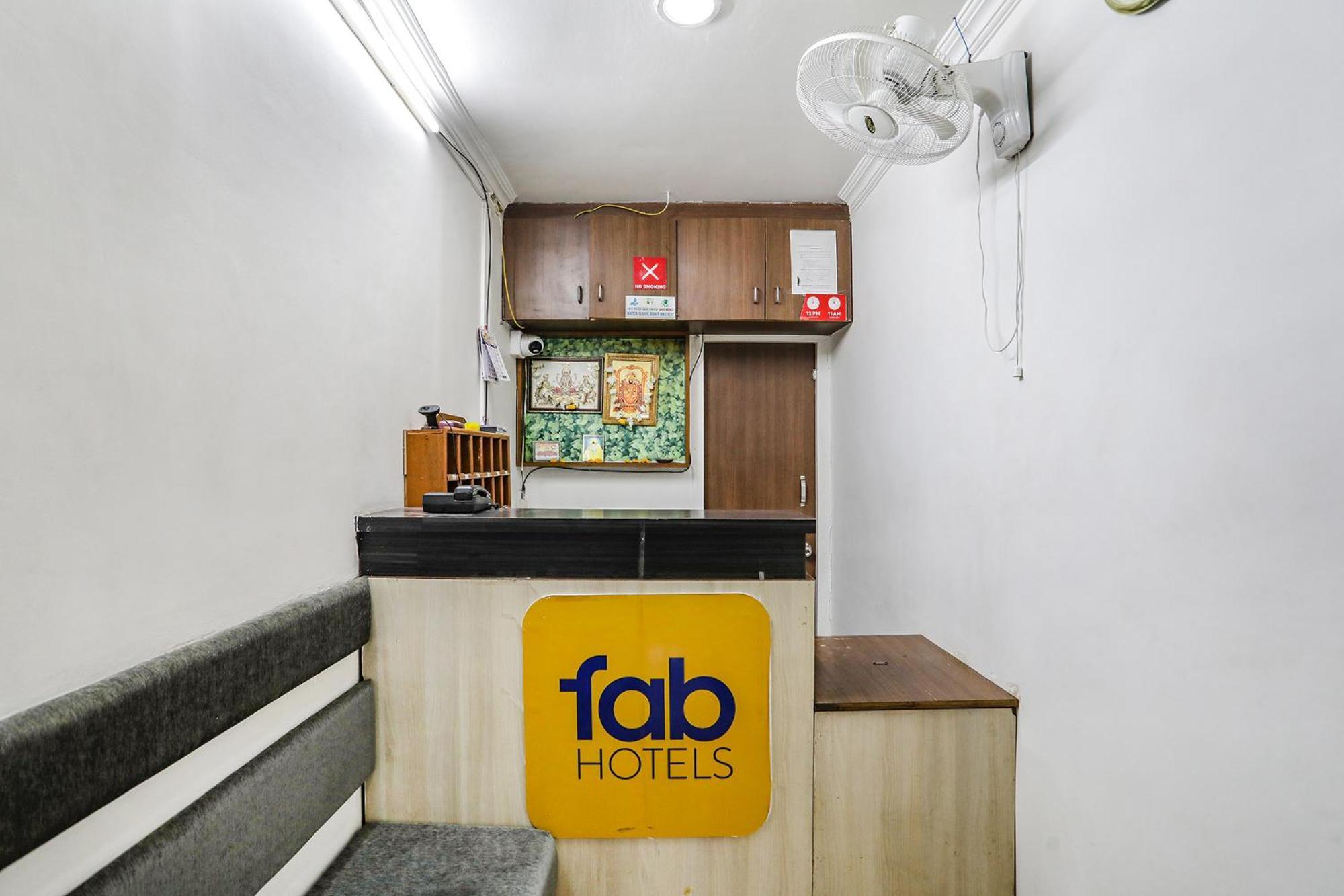 OYO 8997 Angeethi Hotel Aurangabad  Buitenkant foto