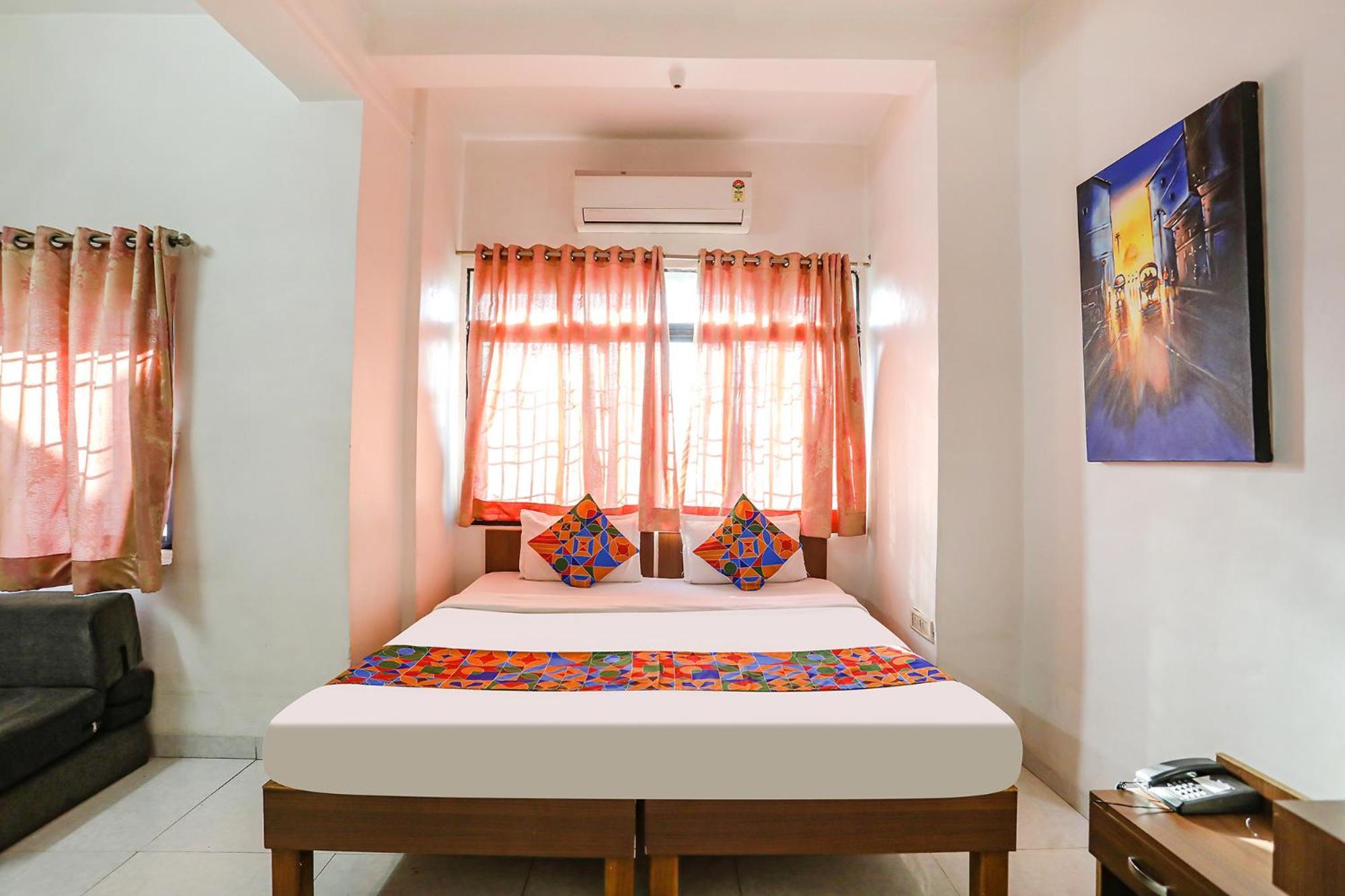 OYO 8997 Angeethi Hotel Aurangabad  Buitenkant foto