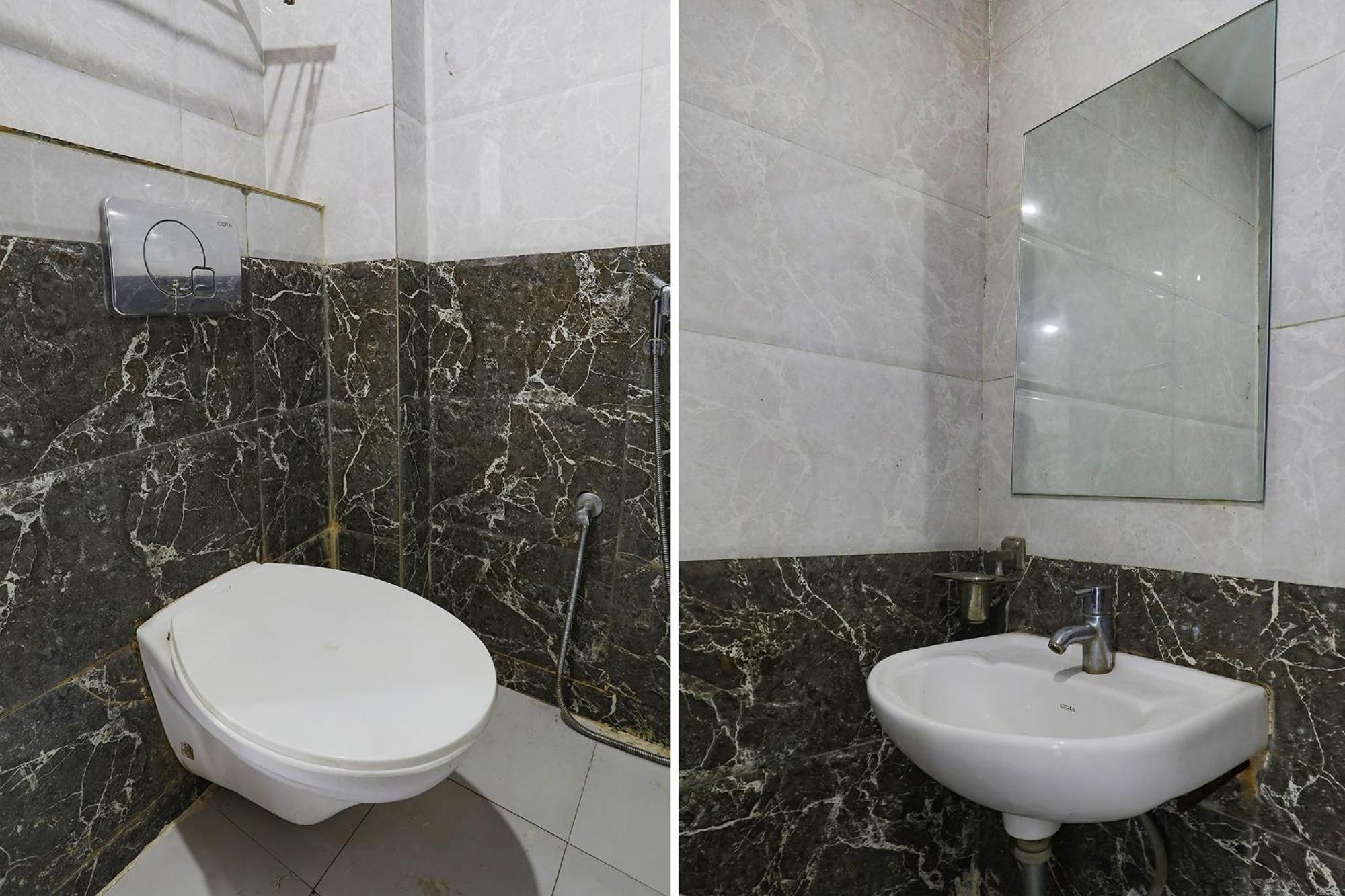 OYO 8997 Angeethi Hotel Aurangabad  Buitenkant foto